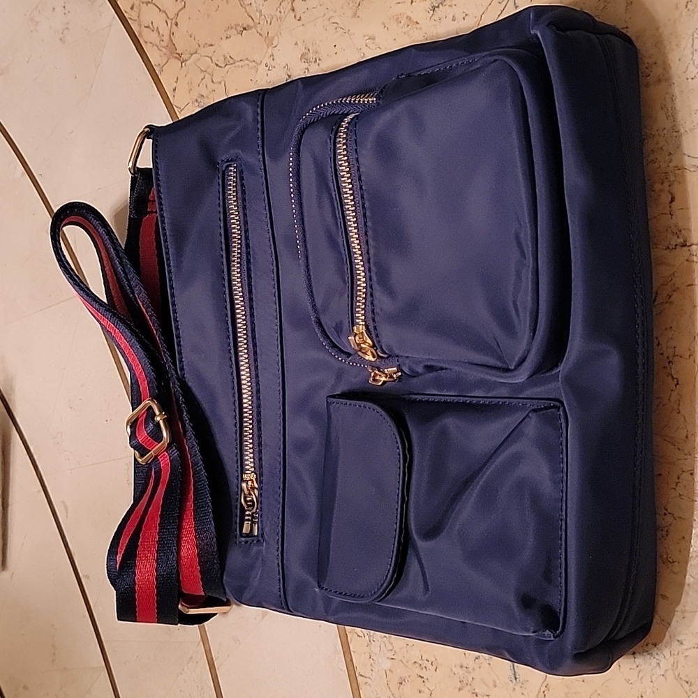 URBAN EXPRESSIONS NAVY BLUE CROSSBODY BAG